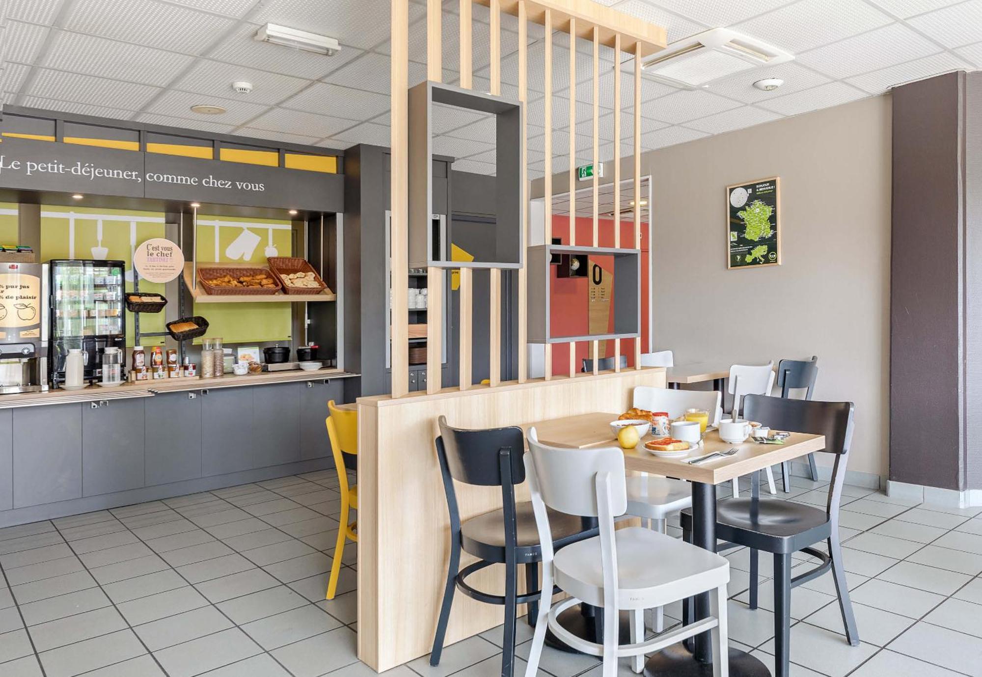 B&B Hotel Rouen Saint-Etienne-Du-Rouvray ภายนอก รูปภาพ
