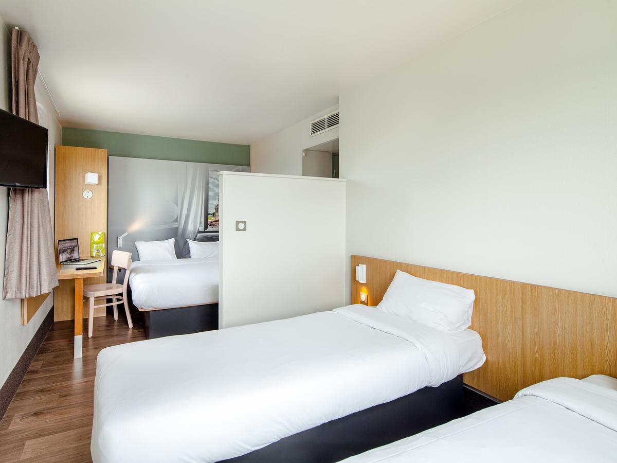 B&B Hotel Rouen Saint-Etienne-Du-Rouvray ภายนอก รูปภาพ